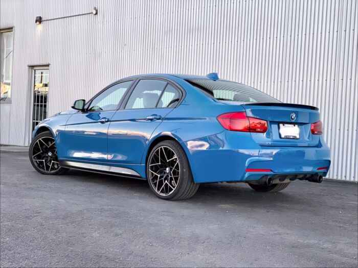 2017 BMW 3 Series 340i XDrive M Performance - Image 4