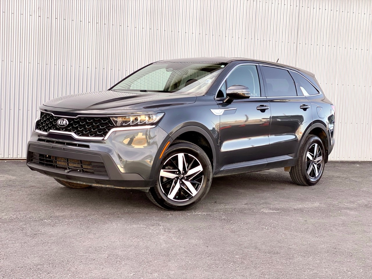 2021 Kia Sorento EX EX AWD / 7 PASS / BACKUP CAMERA / HEATED SEATS - Image 2