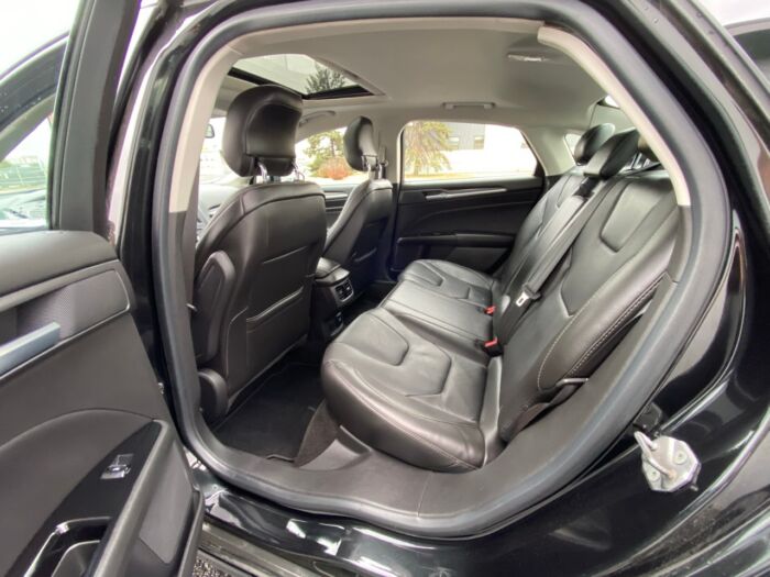 2013 Ford Fusion Titanium 4dr Sdn Titanium AWD - Image 5