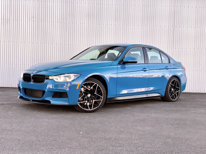 2017 BMW 3 Series 340i XDrive M Performance - Image 3