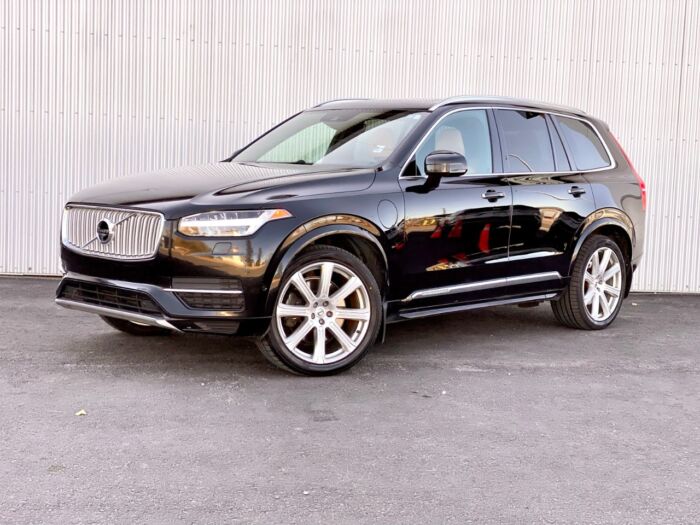 2017 Volvo XC90 Hybrid T8 Inscription AWD 5dr T8 Inscription - Image 3