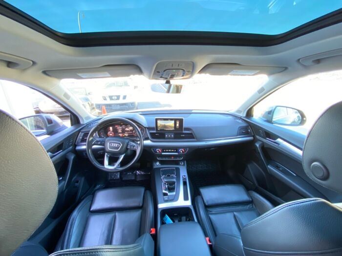 2018 Audi Q5 Technik 2.0 TFSI quattro Technik S tronic - Image 4