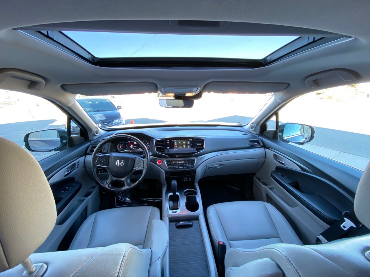 2019 Honda Pilot EX-L Navi EX-L Navi AWD / LEATHER / SUNROOF /  BACKUP CAM - Image 4