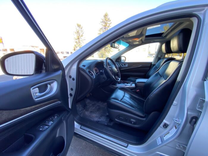 2015 INFINITI QX60 7 pass /  LEATHER / SUNROOF / BACKUP CAM - Image 8
