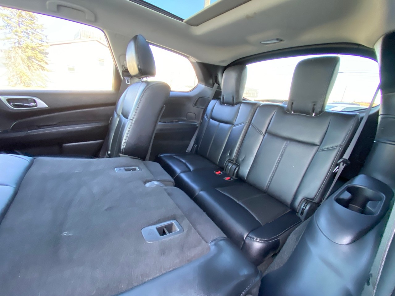 2019 Nissan Pathfinder Platinum 4x4 Platinum - Image 7