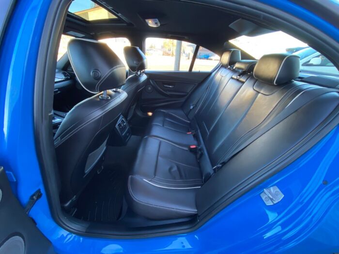 2017 BMW 3 Series 340i XDrive M Performance - Image 6