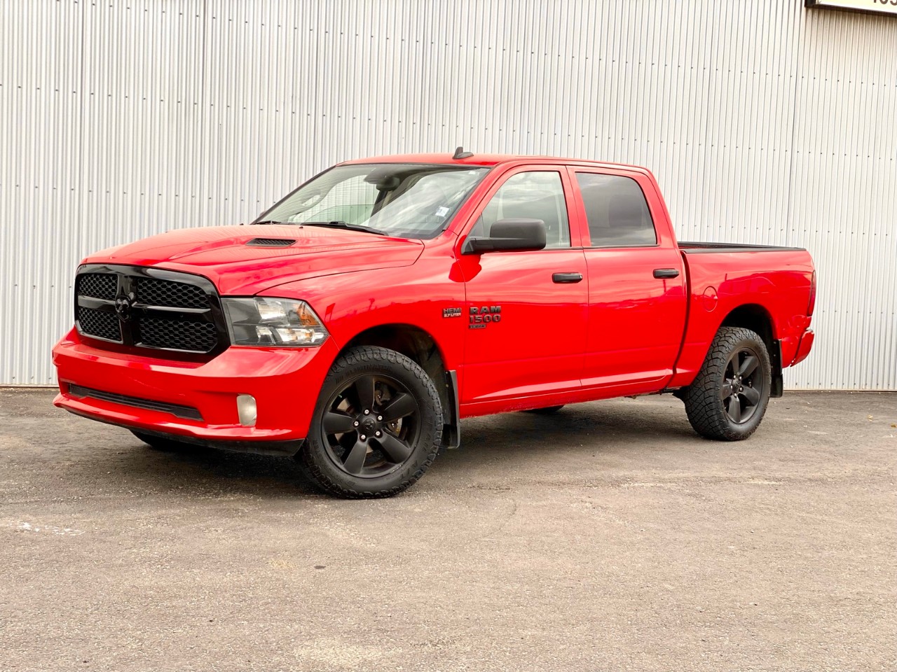 USED 2019 Ram 1500 Classic Express Express 4x4 Crew Cab 5'7" Box Calgary AB T2G 4P2
