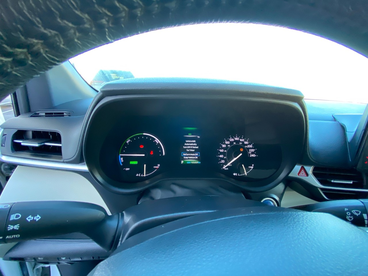 2021 Toyota Sienna XLE XLE  Hybrid 8- PASSENGER / LEATHER / SUNROOF /  BACKUP CAM - Image 13