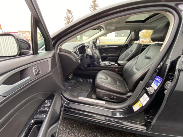 2013 Ford Fusion Titanium 4dr Sdn Titanium AWD - Image 6