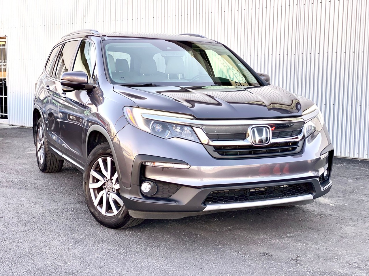 2019 Honda Pilot EX-L Navi EX-L Navi AWD / LEATHER / SUNROOF /  BACKUP CAM - Image 2