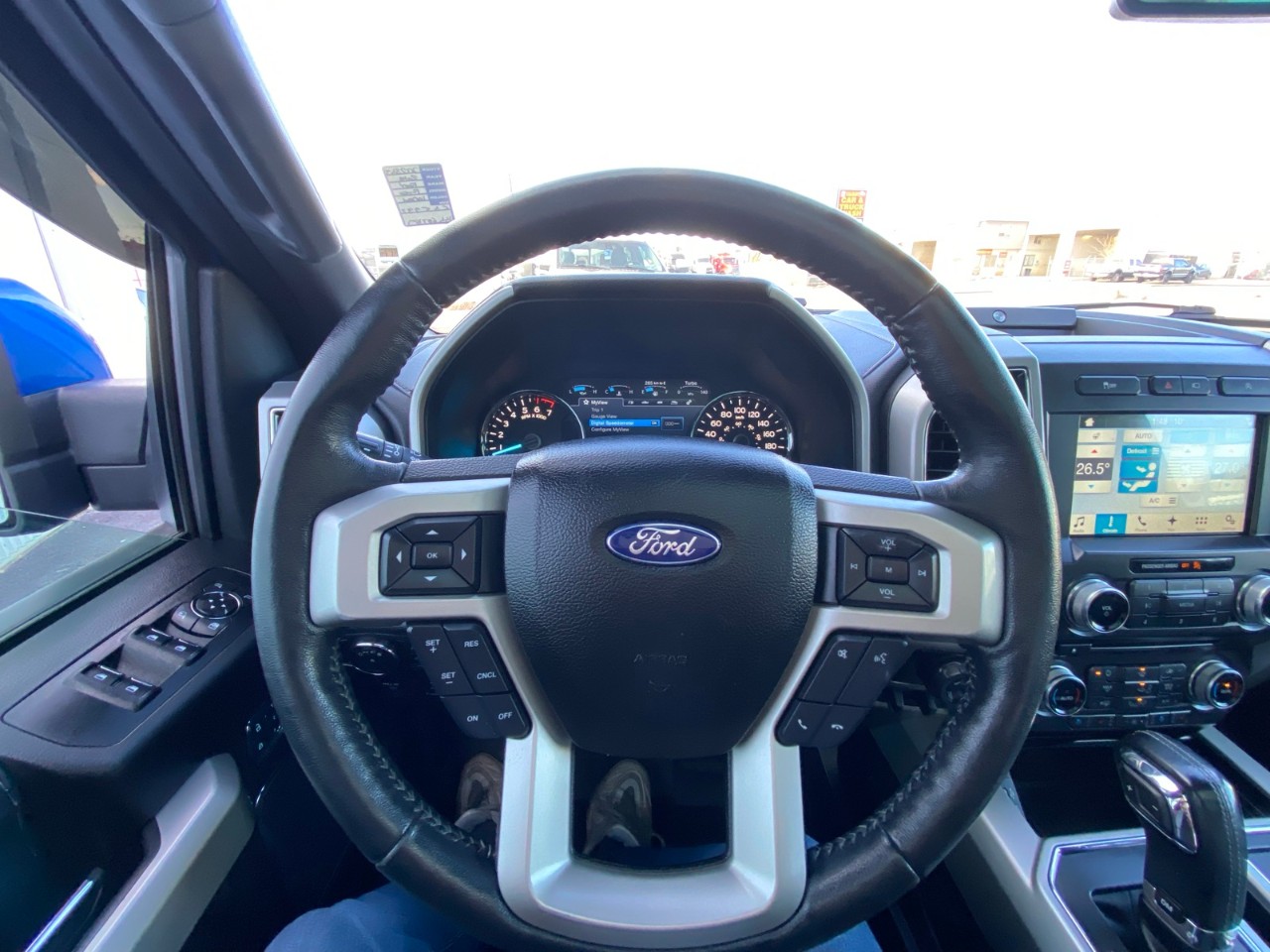 2018 Ford F-150 Lariat LARIAT 4WD SuperCrew 6.5' Box - Image 8