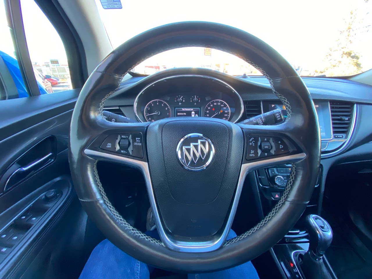 2018 Buick Encore Essence Essence AWD w/ BACKUP CAMERA / LEATHER - Image 9