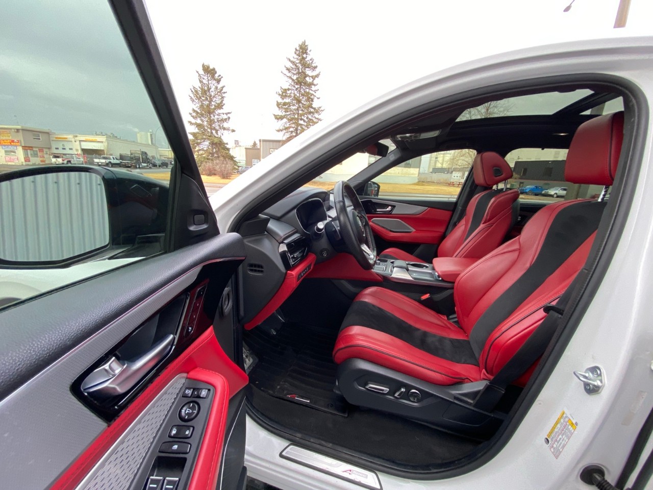 2022 Acura MDX A-Spec A-Spec SH-AWD - Image 7