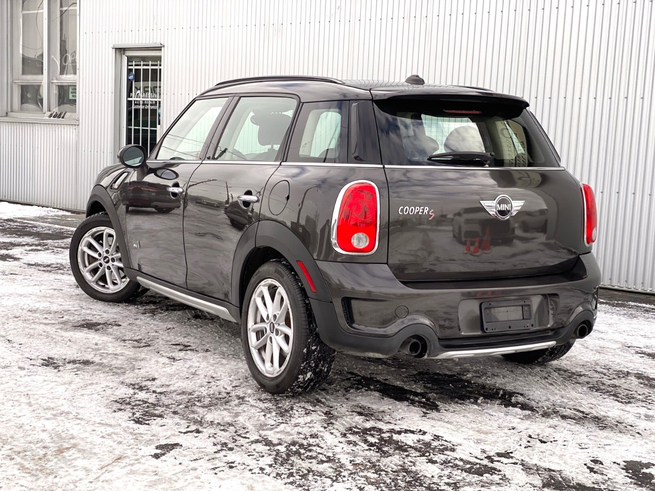 2016 MINI Cooper Countryman S ALL4 4dr S - Image 3