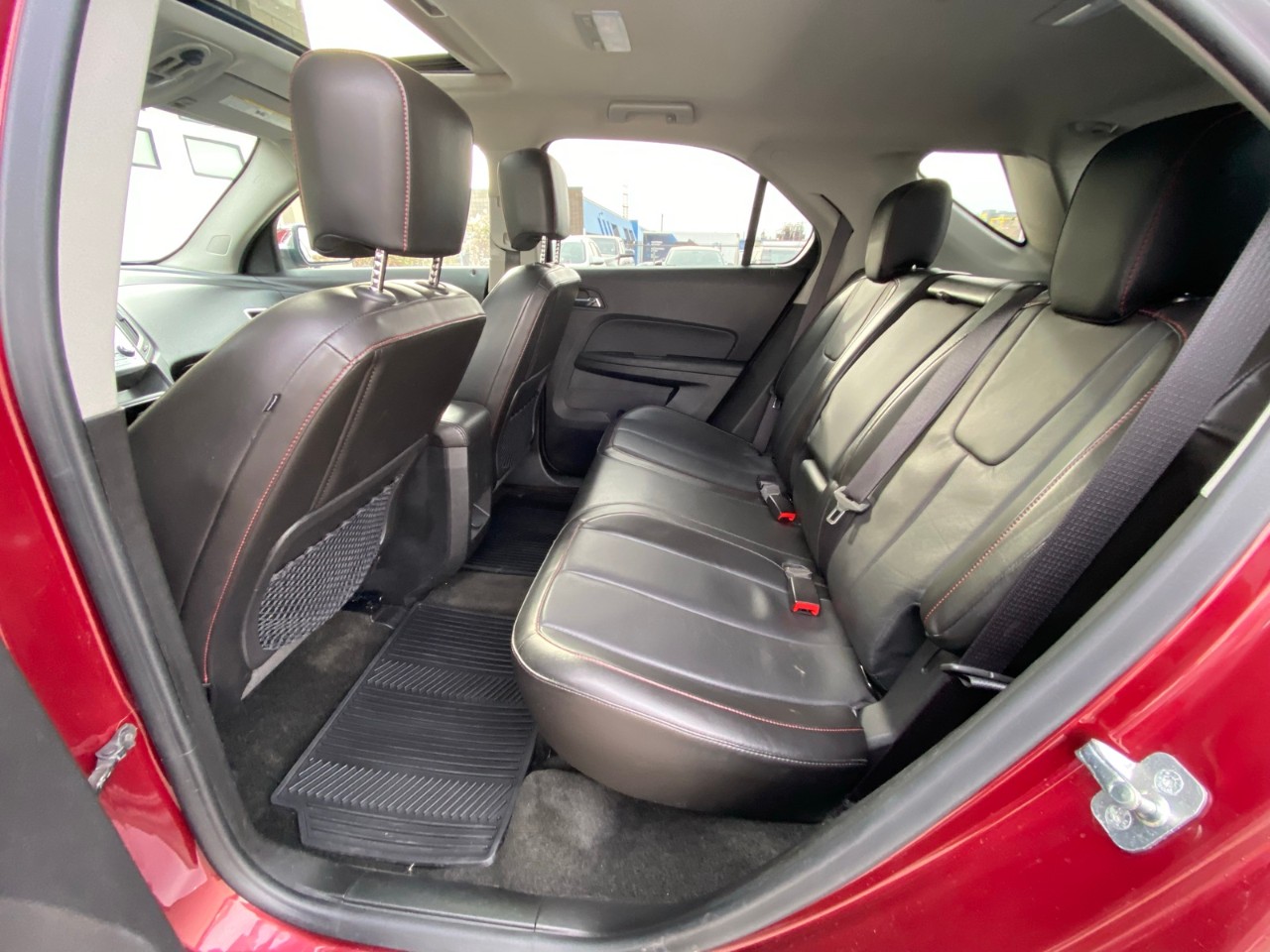 2017 Chevrolet Equinox Premier FWD 4dr Premier w/1LZ - Image 5