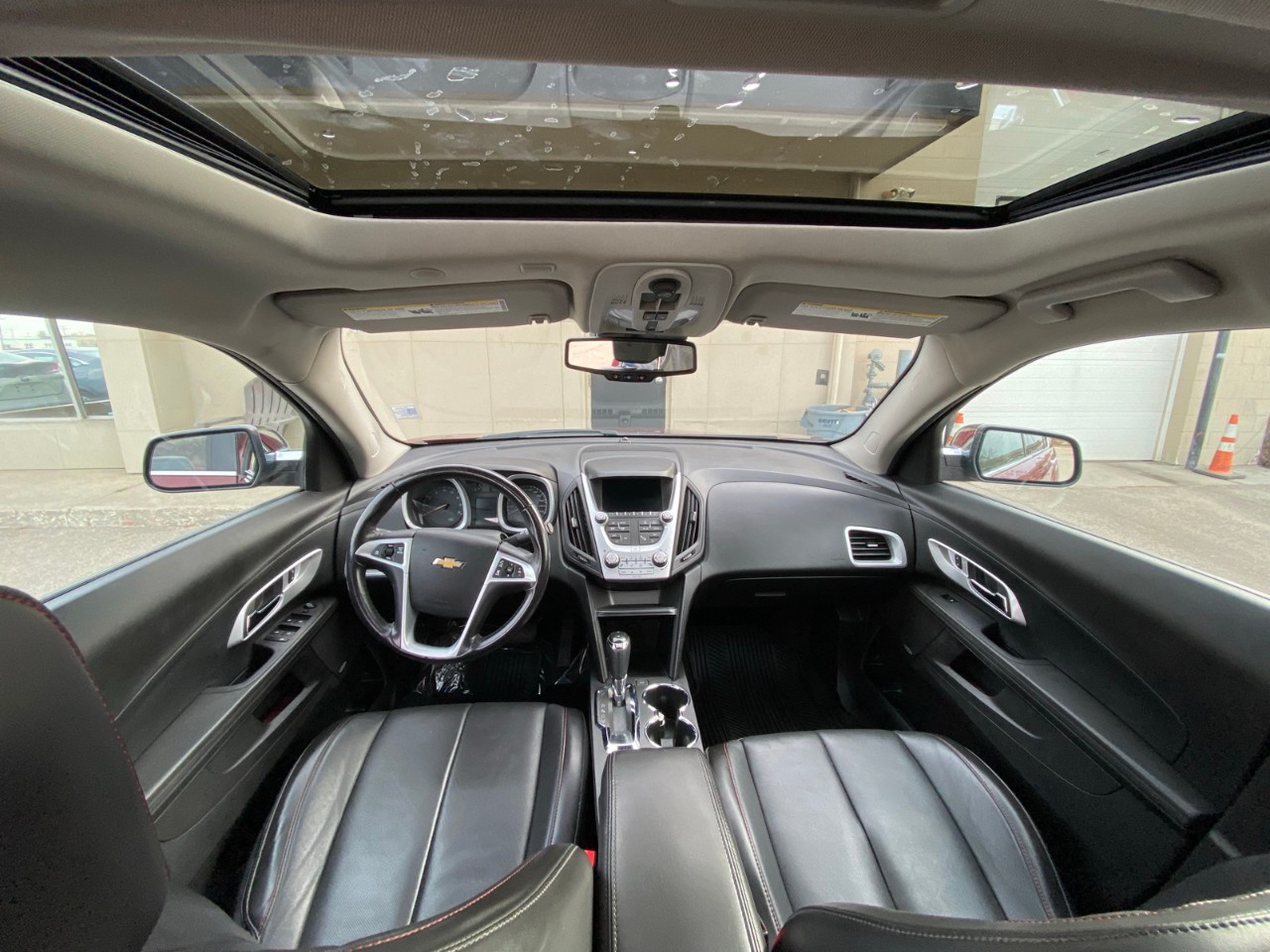 2017 Chevrolet Equinox Premier FWD 4dr Premier w/1LZ - Image 4