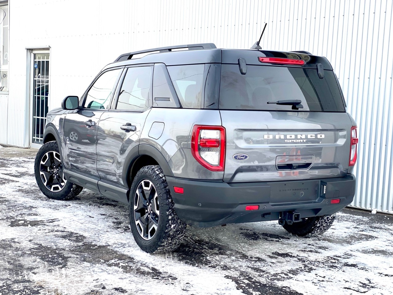 2021 Ford Bronco Sport Outer Banks Outer Banks 4x4 - Image 3