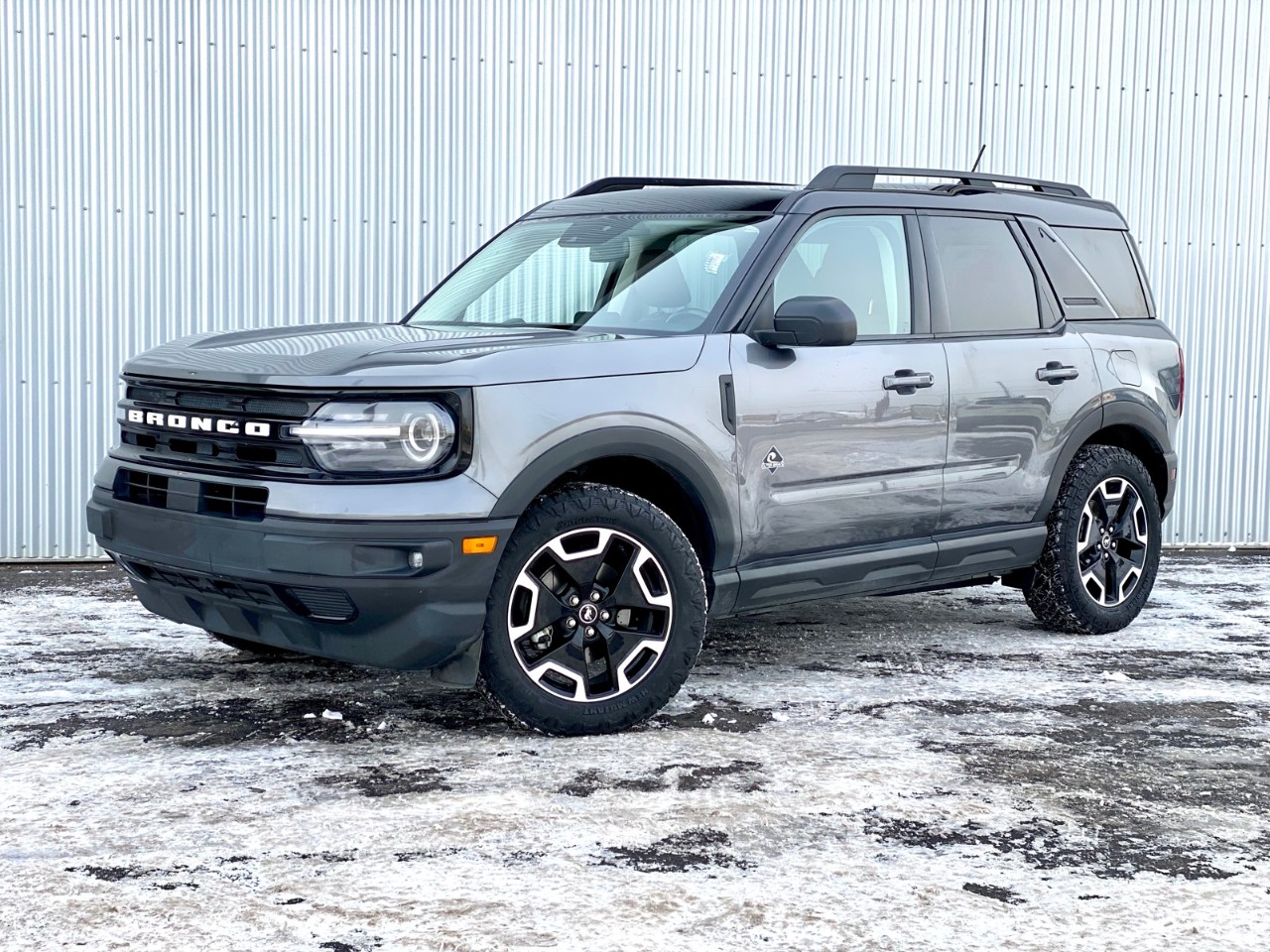 2021 Ford Bronco Sport Outer Banks Outer Banks 4x4 - Image 2