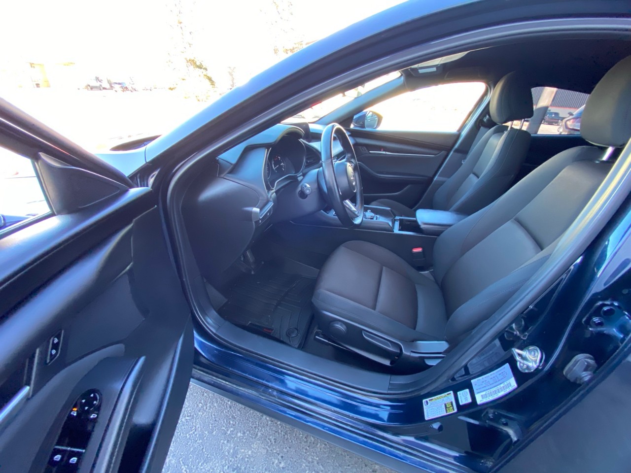 2023 Mazda Mazda3 Sport GS GS Auto i-ACTIV AWD - Image 5