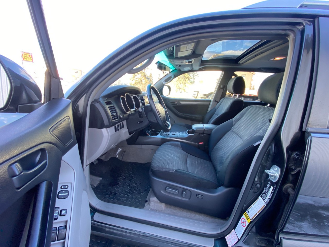 2009 Toyota 4Runner SR5 4WD 4dr V6 SR5 - Image 7