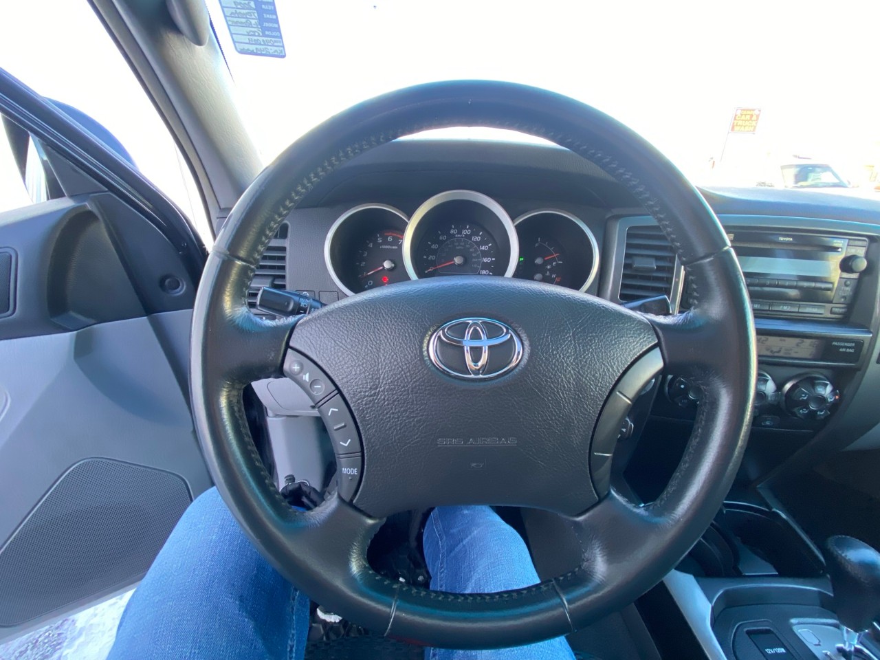 2009 Toyota 4Runner SR5 4WD 4dr V6 SR5 - Image 8