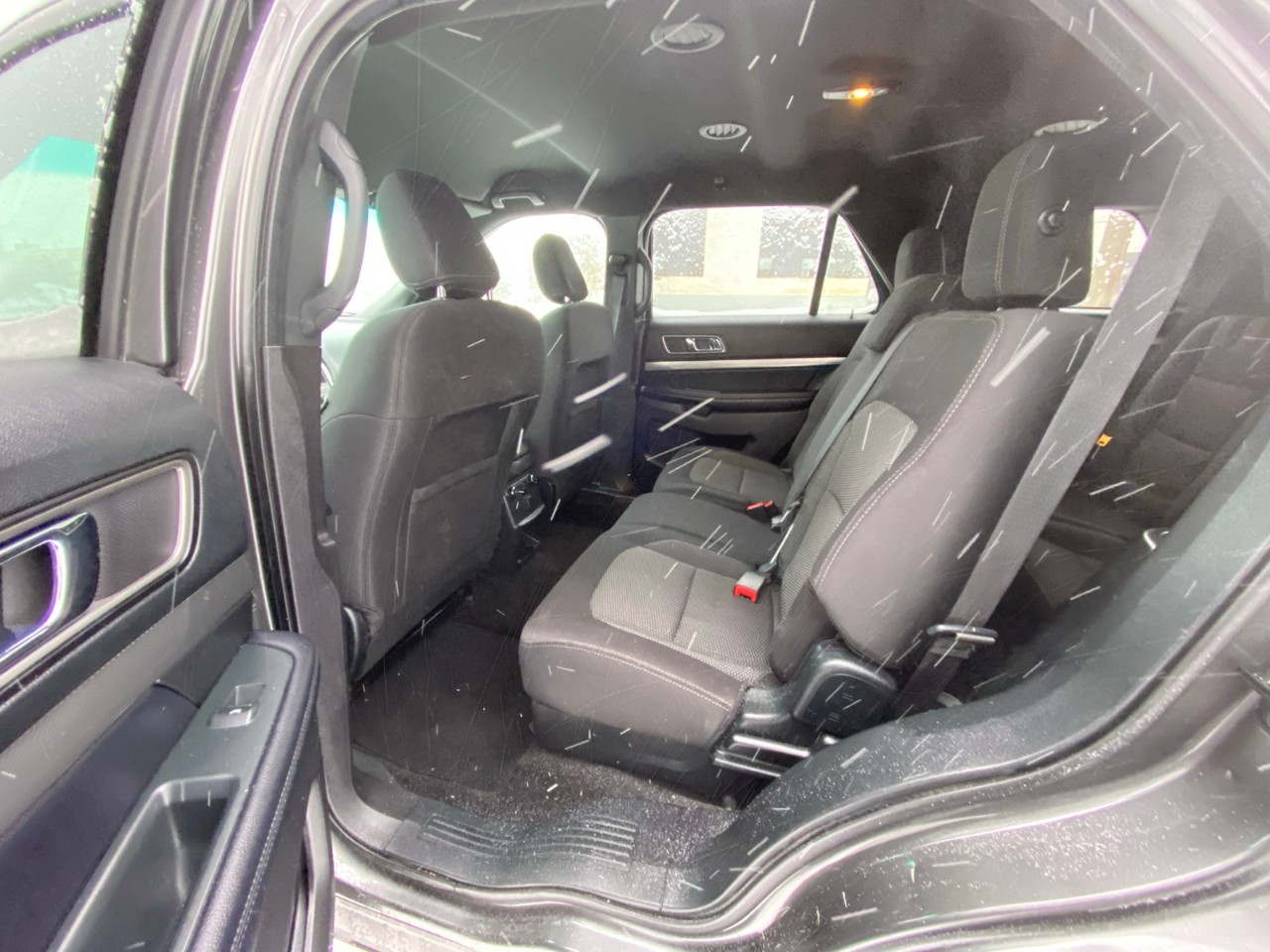 2018 Ford Explorer XLT XLT 4WD - Image 5