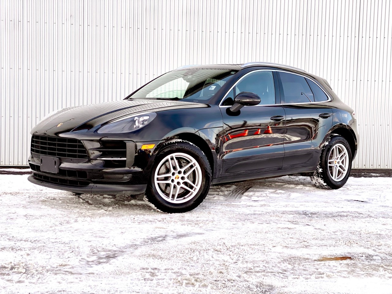2019 Porsche Macan S S AWD - Image 2