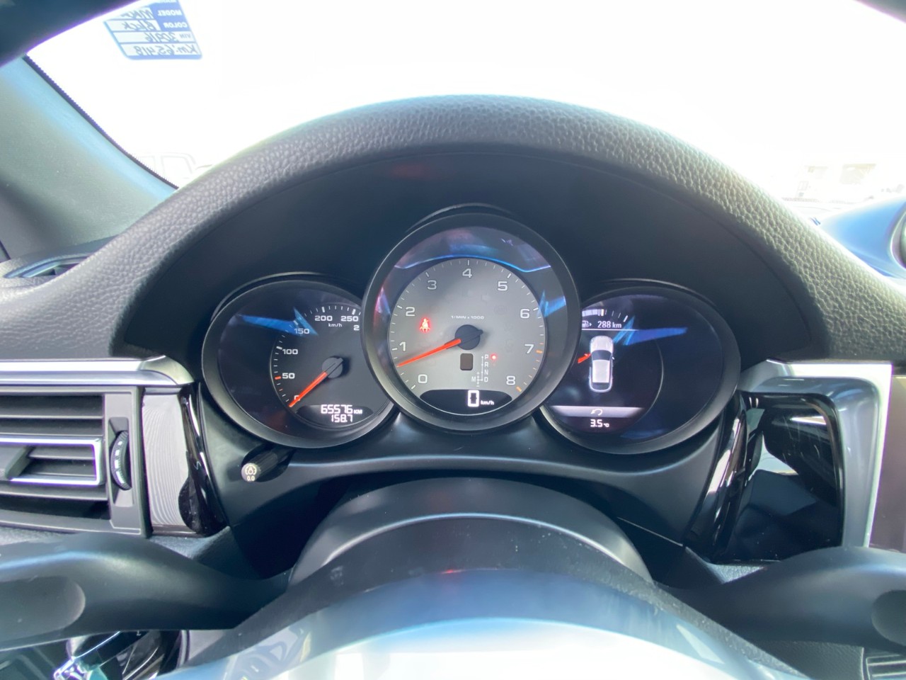 2019 Porsche Macan S S AWD - Image 10