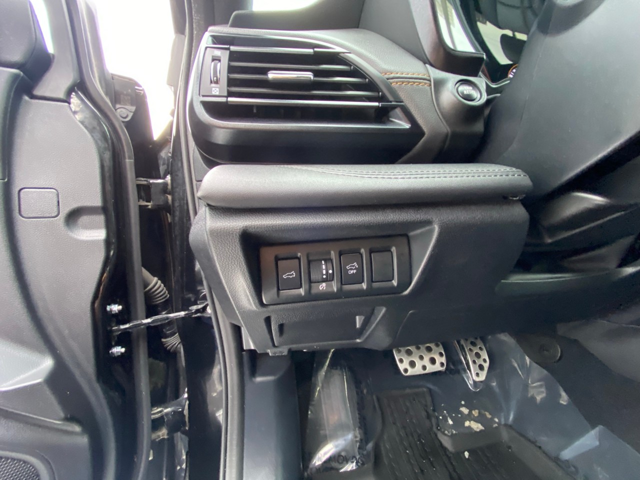 2022 Subaru Outback Wilderness Wilderness CVT - Image 9