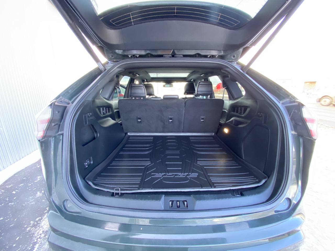 2022 Ford Edge ST ST AWD - Image 6