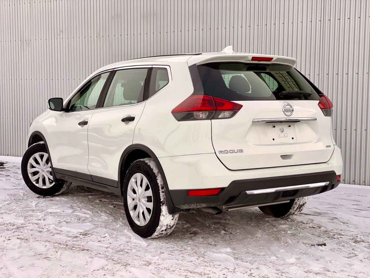 2018 Nissan Rogue SL AWD SL w/ BACKUP CAMERA - Image 2