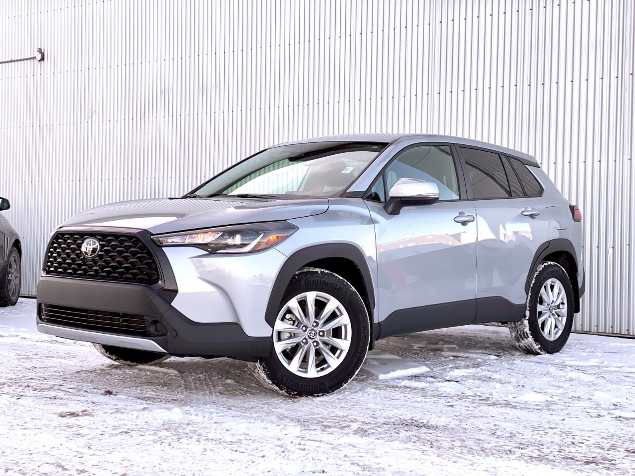 USED 2023 Toyota Corolla Cross LE LE AWD Calgary AB T2G 4P2