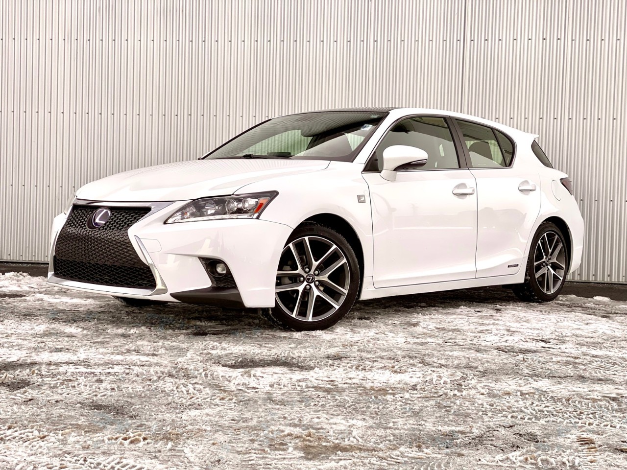 USED 2016 Lexus CT 200h Hybrid 5dr HB hybrid Calgary AB T2G 4P2
