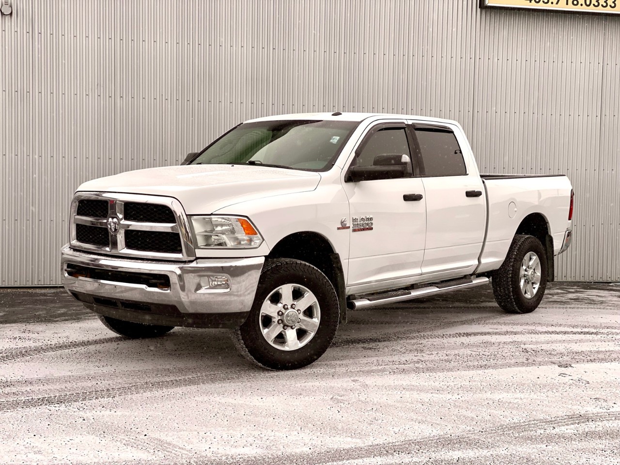 USED 2016 Ram 3500 SLT 4WD Crew Cab 6.4 Ft Box SLT Calgary AB T2G 4P2
