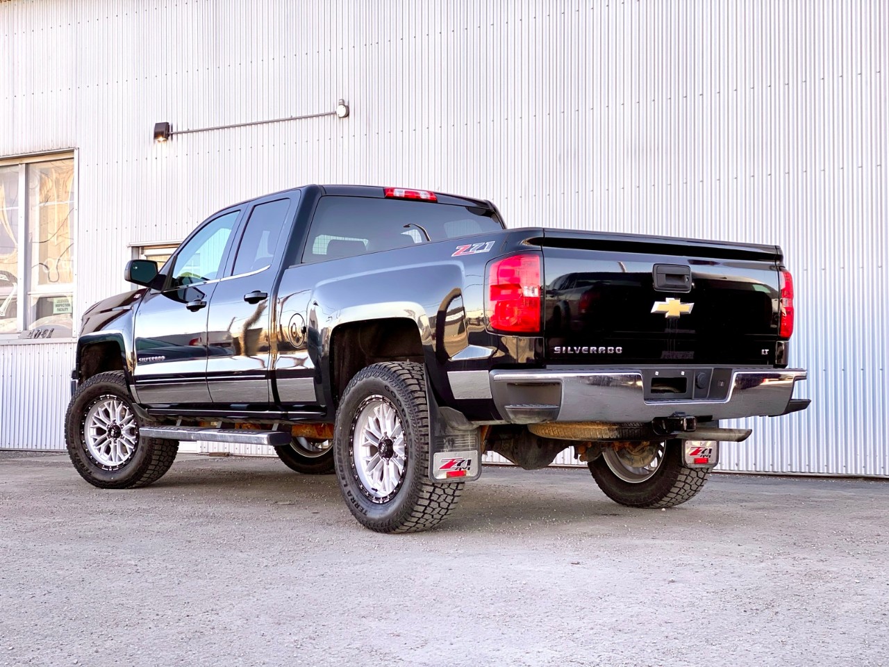 2015 Chevrolet Silverado 1500 LT - Image 2