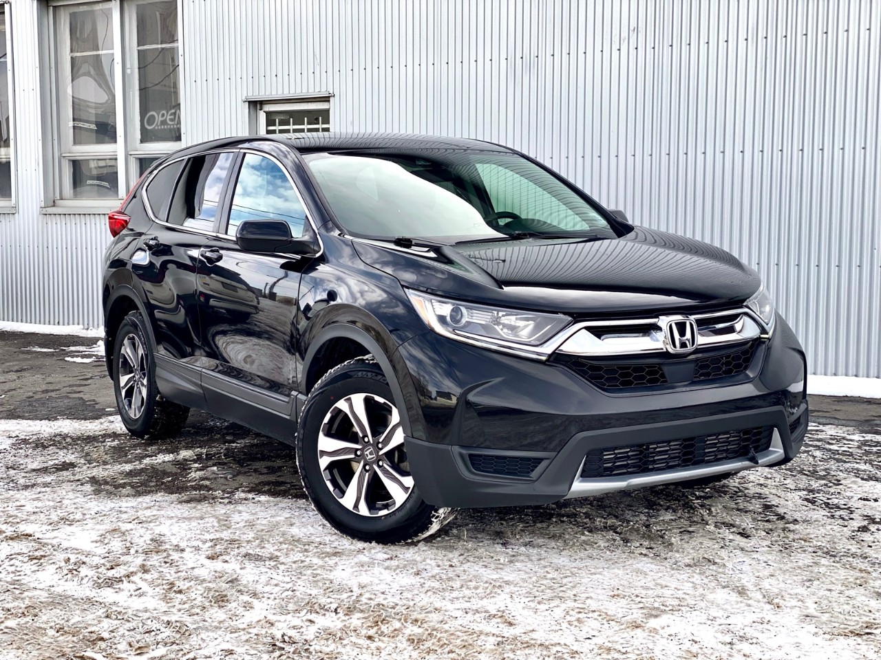 USED 2017 Honda CR-V LX 4WD LX Calgary AB T2G 4P2