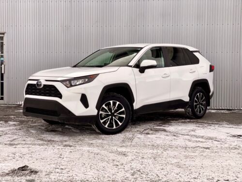 USED 2024 Toyota RAV4 LE LE AWD Calgary AB T2G 4P2